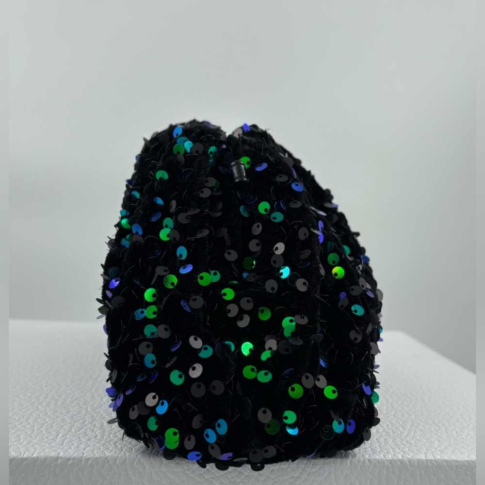 NWT Anthropologie Maeve The Frankie Mini Clutch: Velvet Sequin Edition gift - Picture 9 of 11
